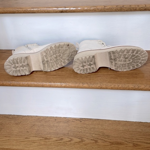 Saks Cream boots - Picture 3 of 7